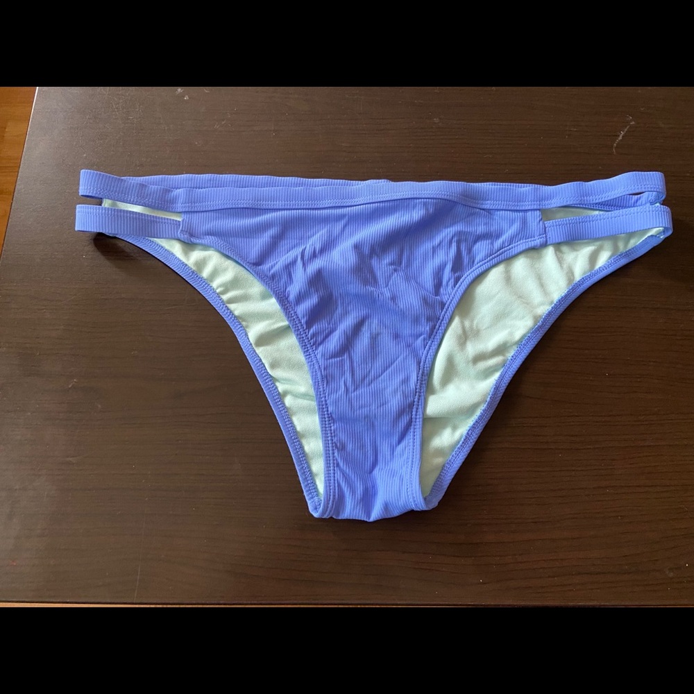 Bikini bottoms